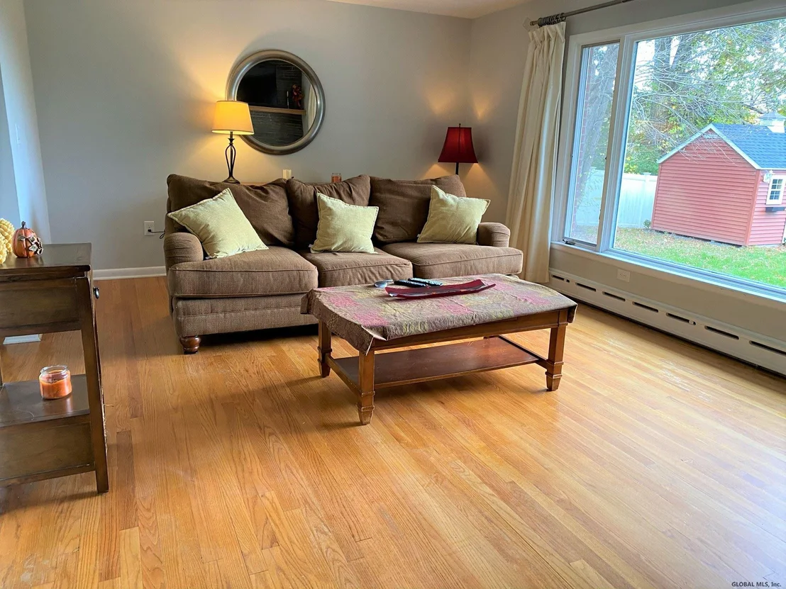 Photo of 120 SHAKER Road