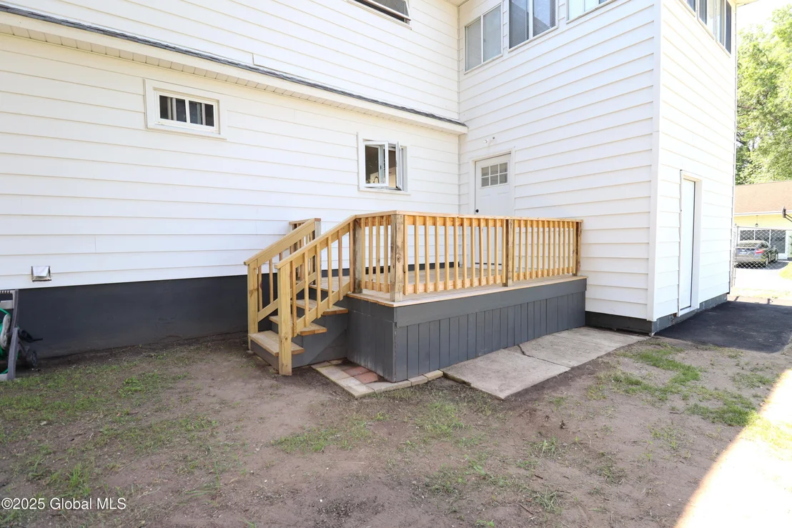Photo of 1220 Hemlock Street