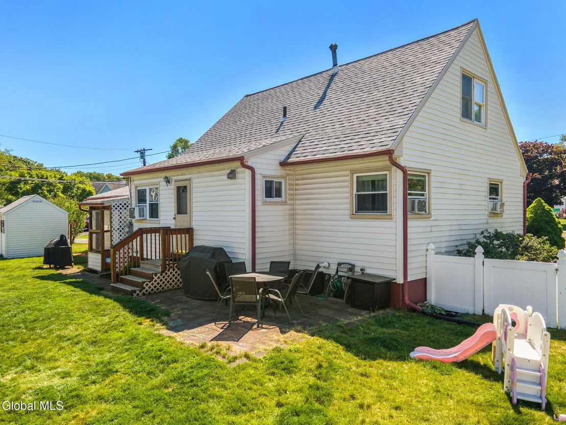 Photo of 10 Tanglewood Road