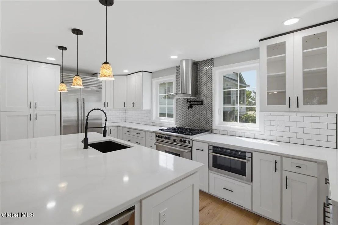 Photo of 335 Maple Road