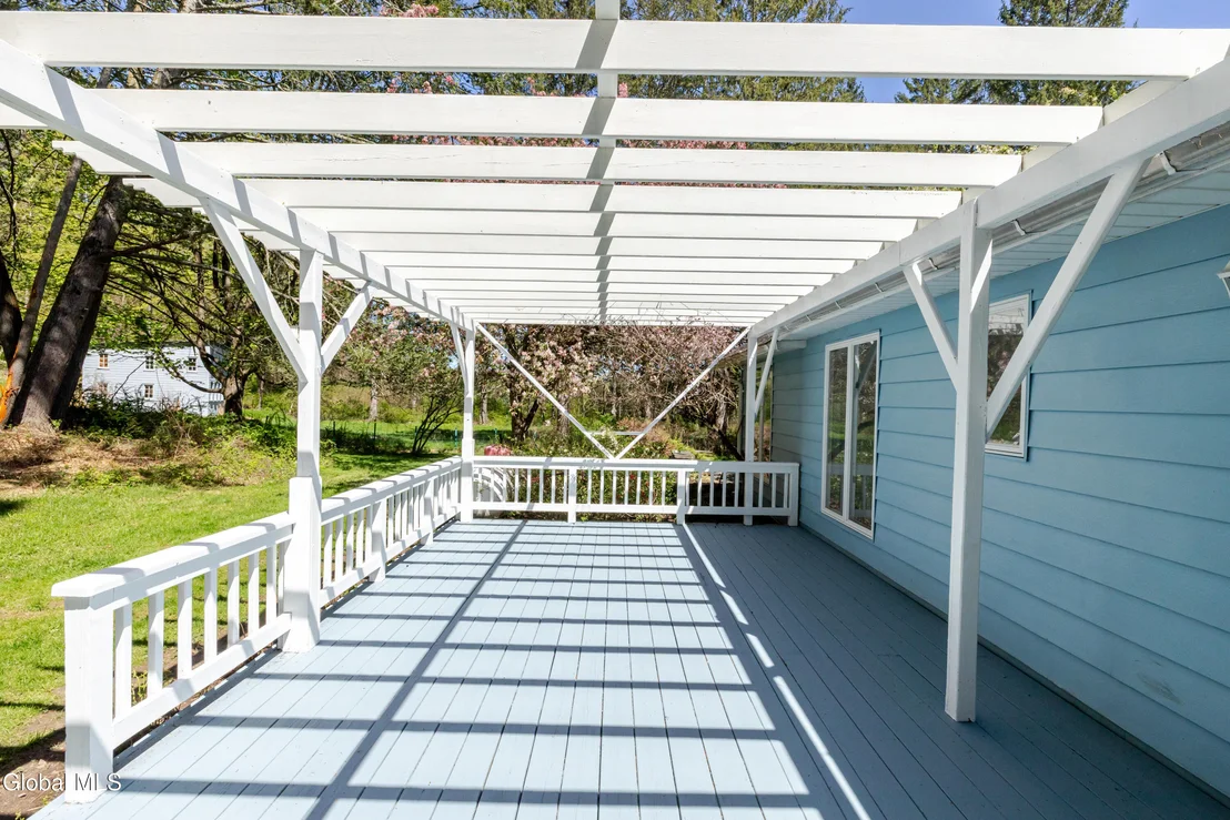 Photo of 330 Pine Bush Road