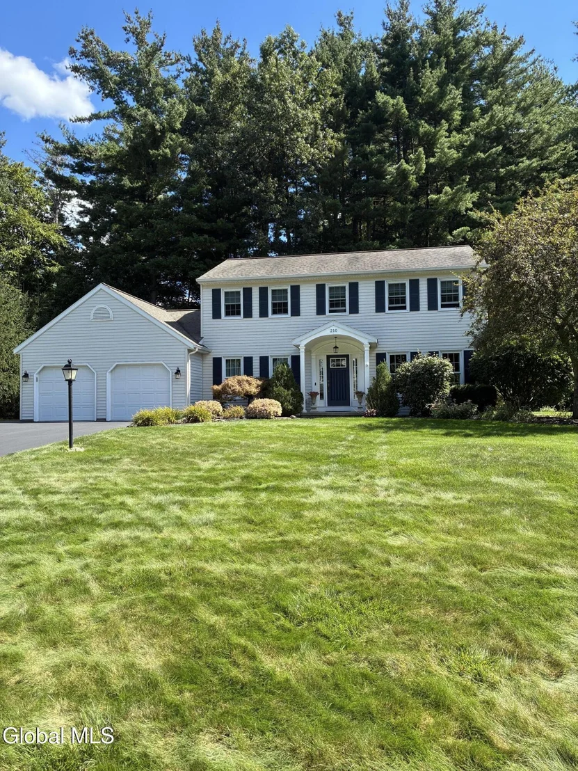 Photo of 210 Sundew Drive