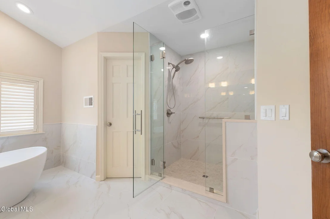 Photo of 3079 New Williamsburg Drive