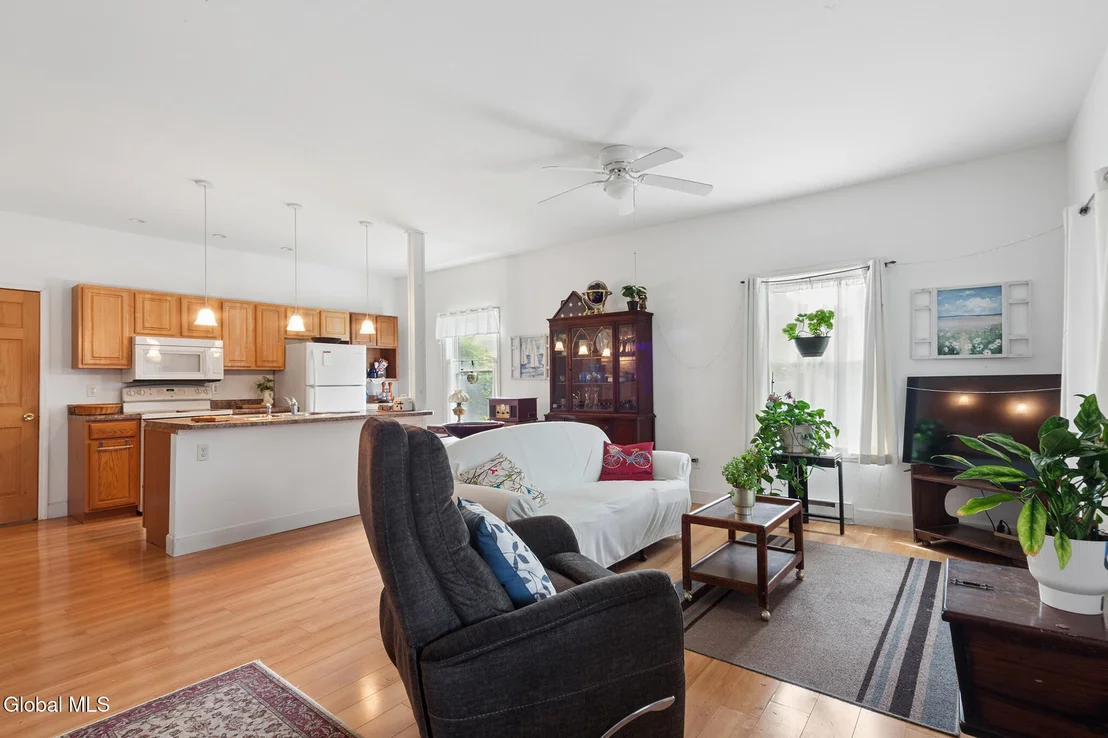 Photo of 102 Pleasant Avenue