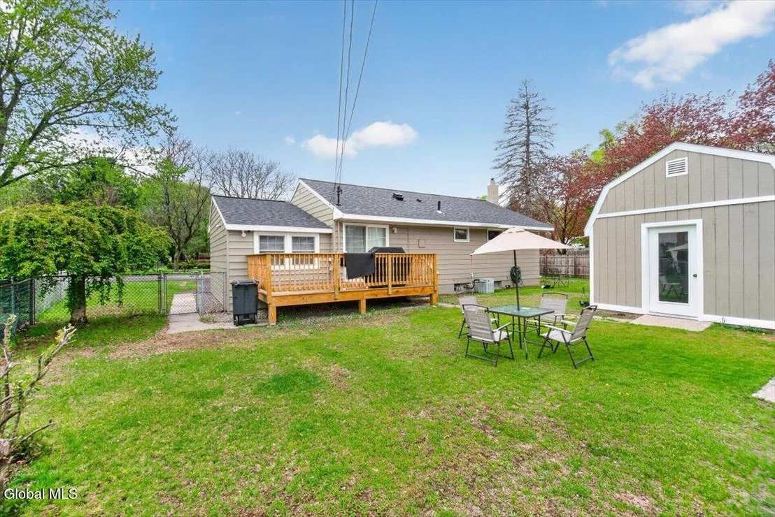 Photo of 117 Locust Park