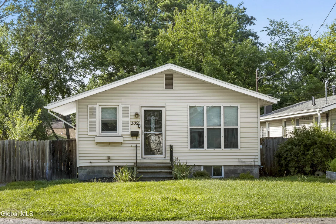 Photo of 309 Manchester Road