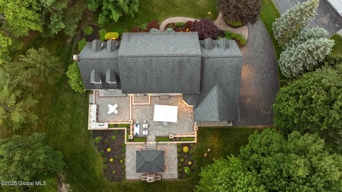 Photo of 428 Ridgehill Road