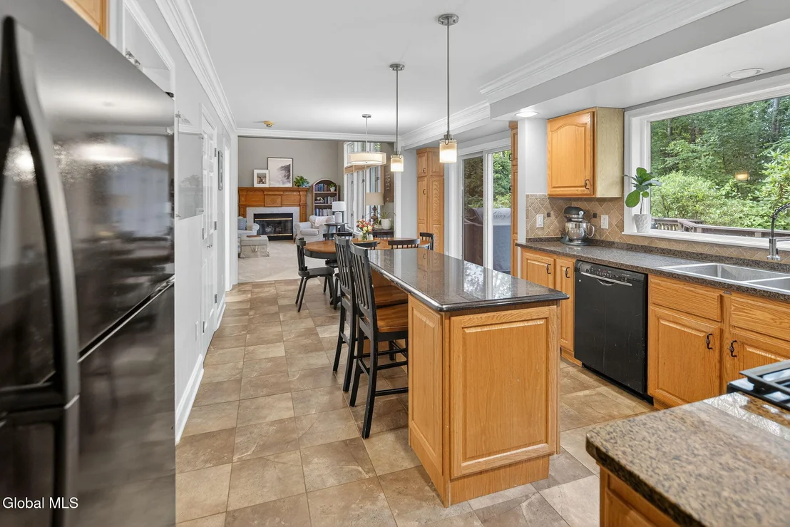 Photo of 72 Maple Road