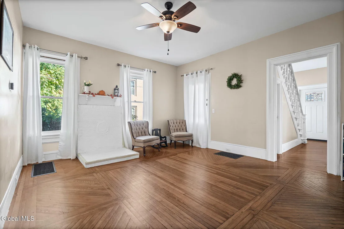 Photo of 218 Center Street