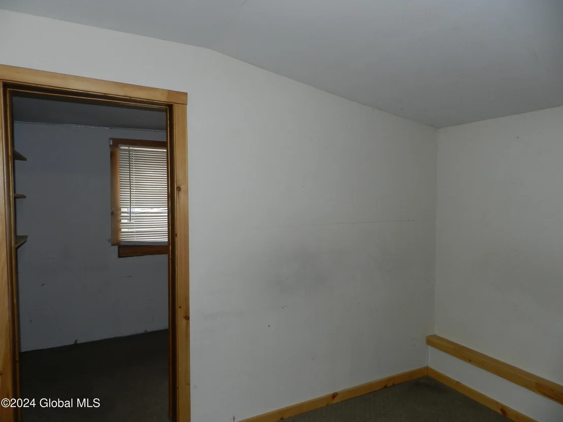 Photo of 196 Luzerne Road