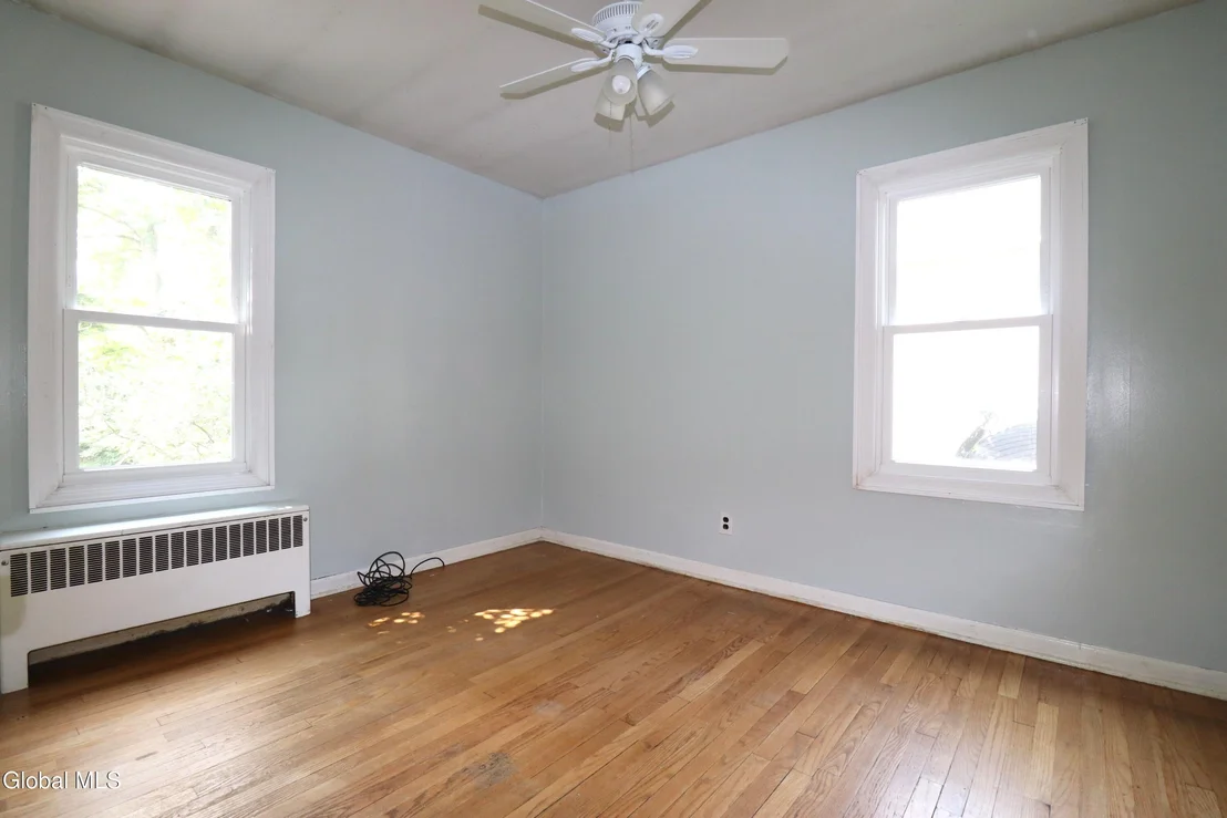 Photo of 2116 Neil Street