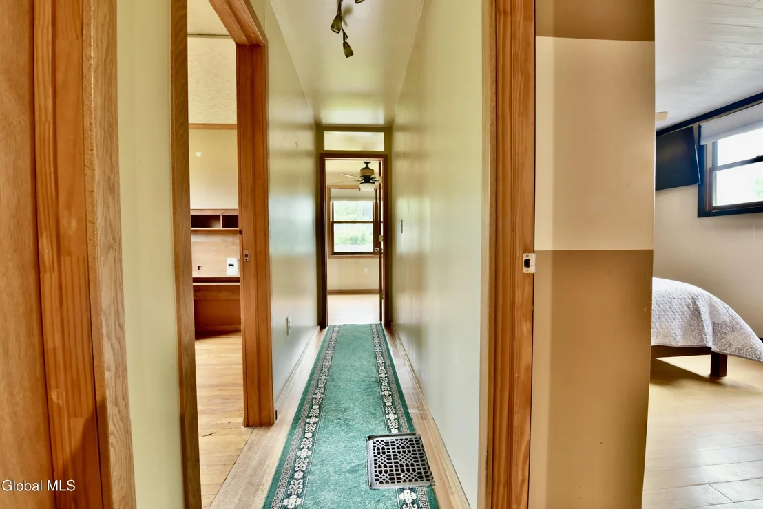 Photo of 87 Lasher Road