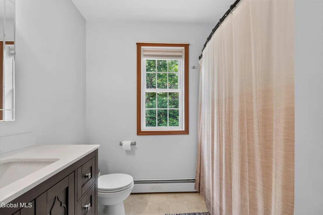 Photo of 99 Kings Road
