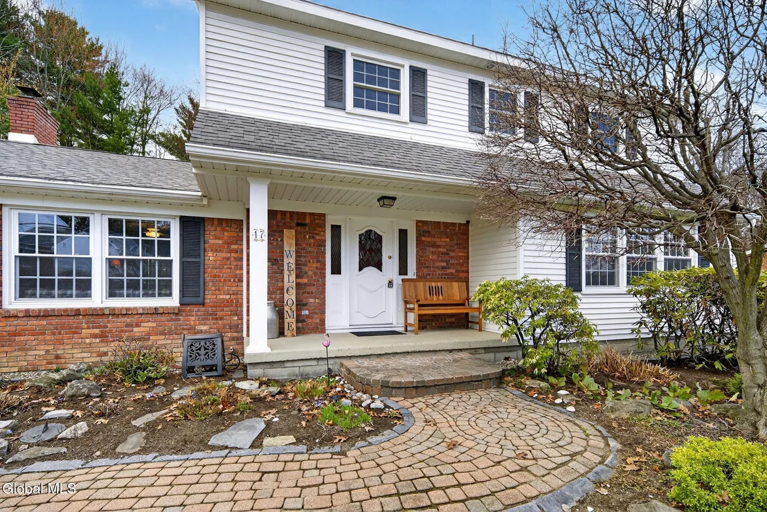 Photo of 17 Tamarack Lane