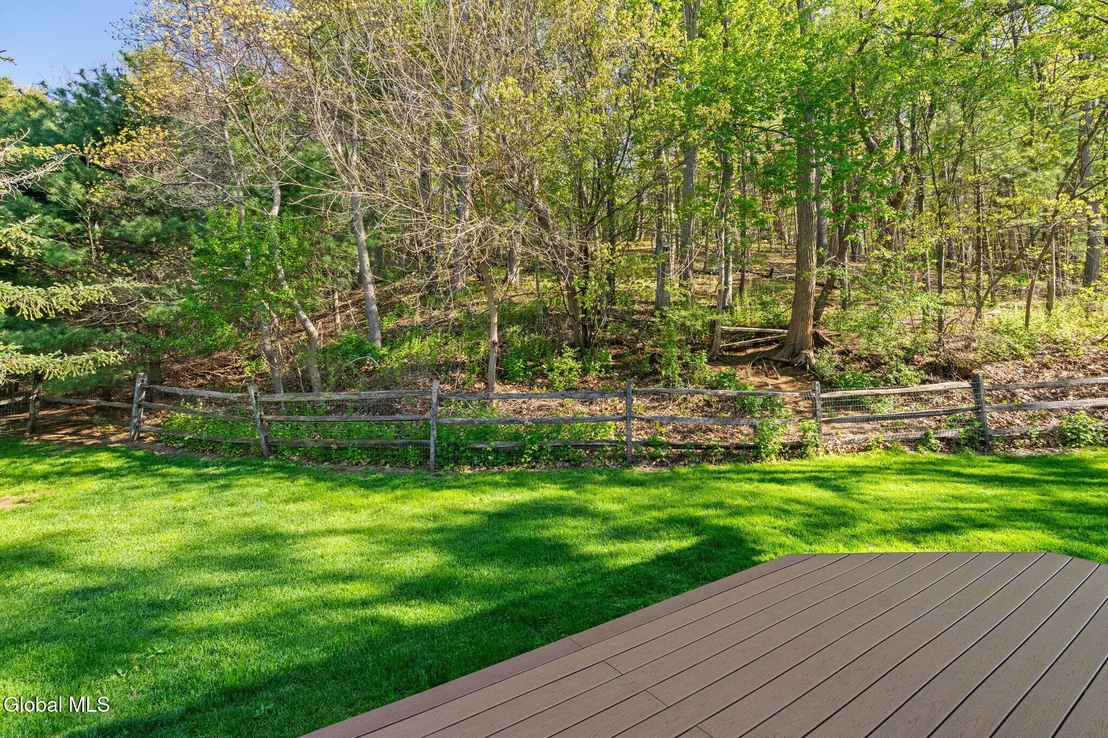 Photo of 107 Fox Run Drive