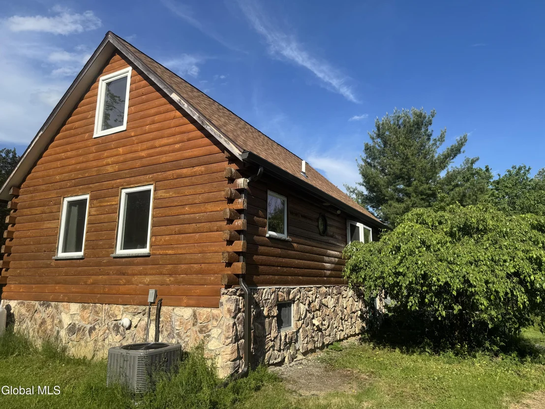 Photo of 26 Squire Lane