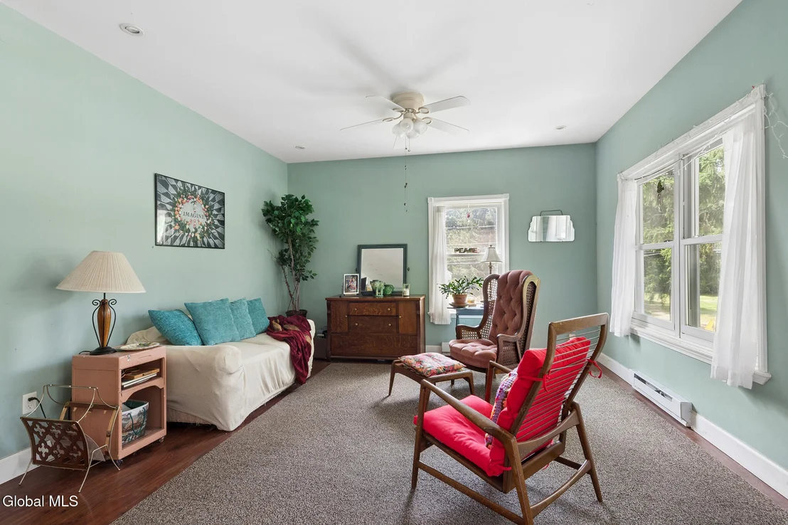Photo of 102 Pleasant Avenue