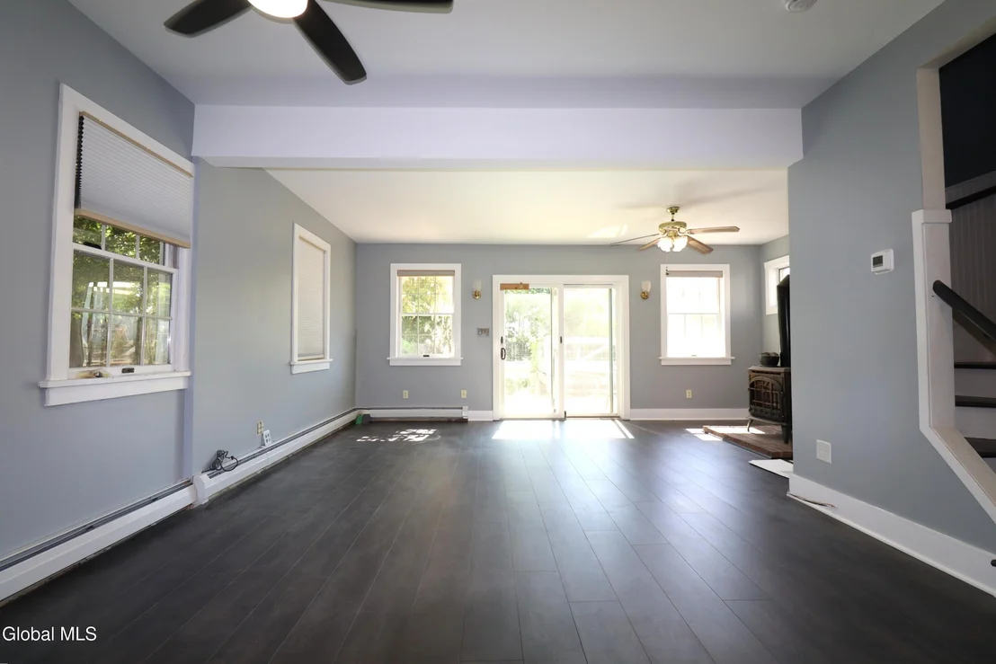Photo of 417 Eleanor Street