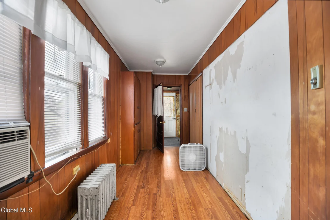 Photo of 1322 Alden Place