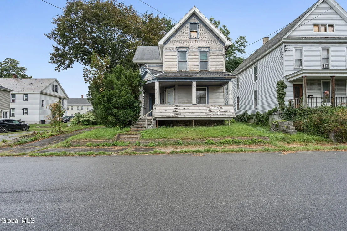 Photo of 4 4th Street