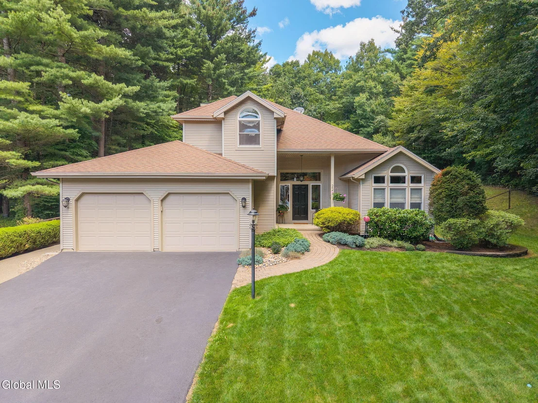 Photo of 223 Stanford Drive