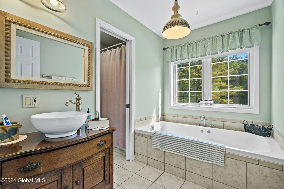 Photo of 25 Stonehurst Drive