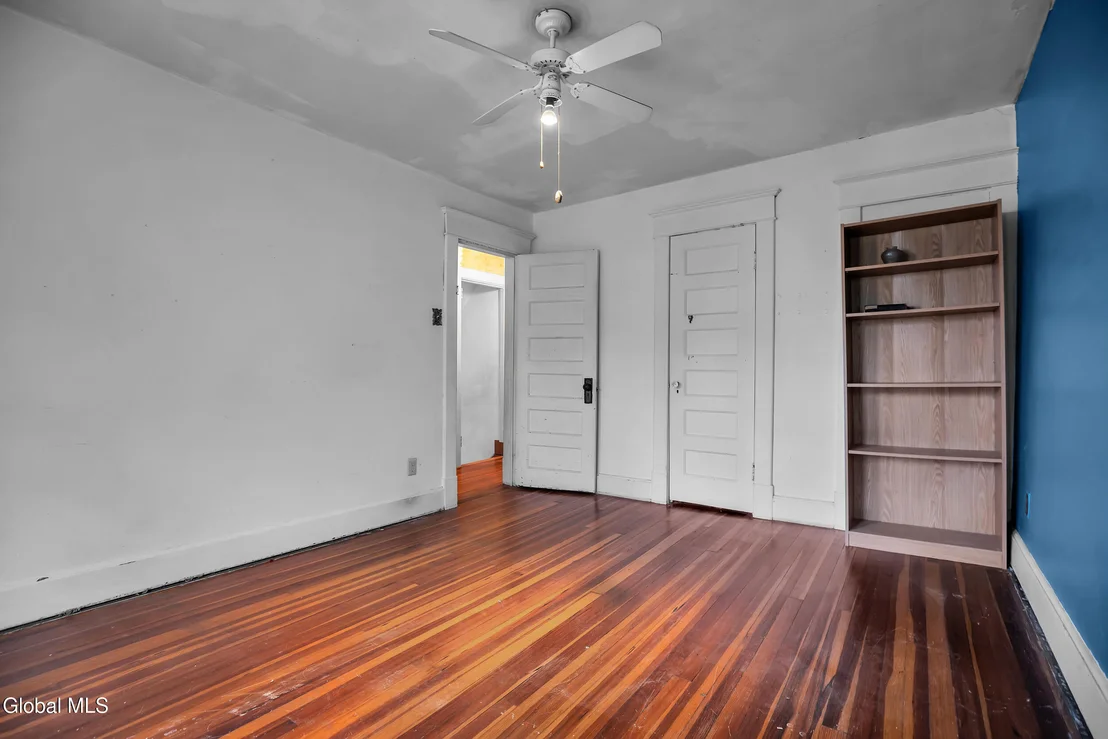Photo of 1322 Alden Place