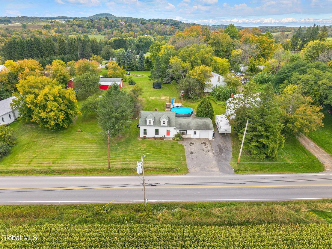 Photo of 223 Grovenors Corners Road