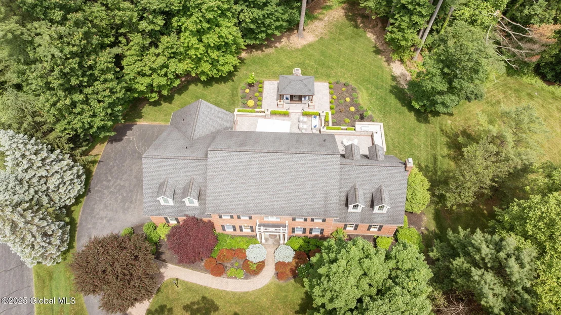 Photo of 428 Ridgehill Road