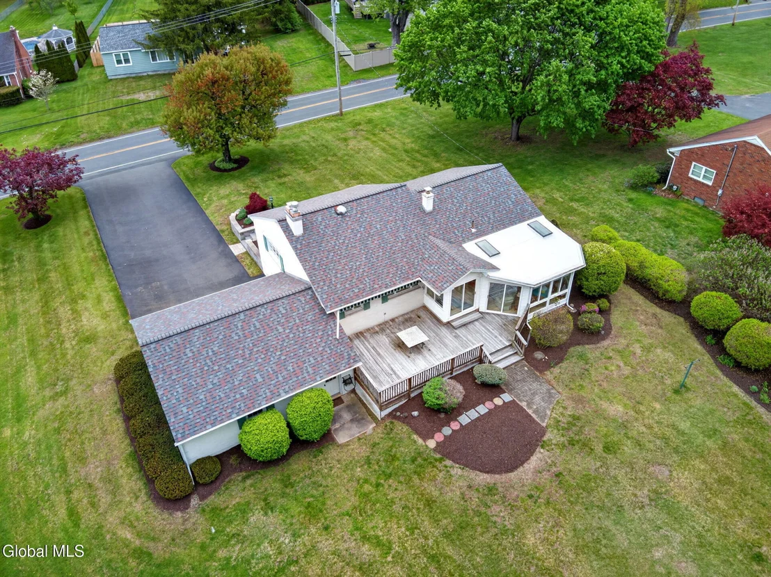 Photo of 280 Lishakill Road
