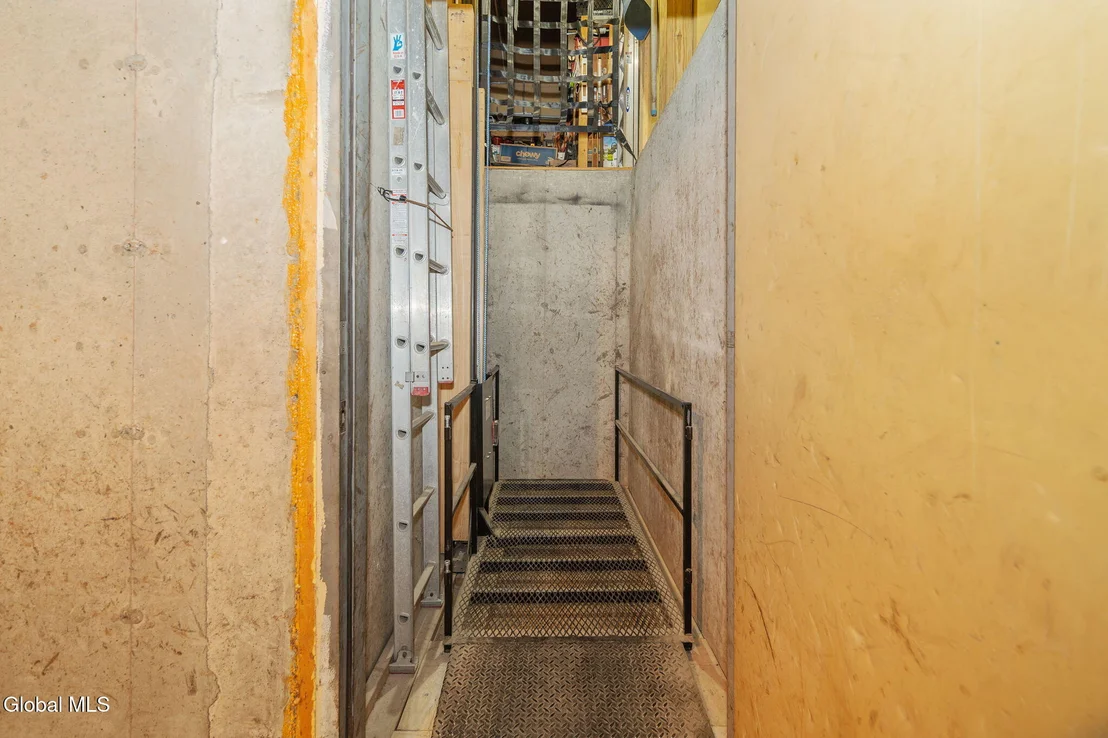Photo of 153 Penny Lane