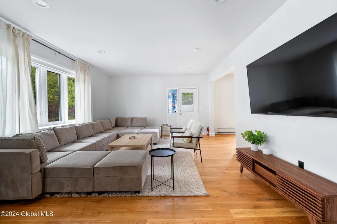 Photo of 5 Wawayanda Place