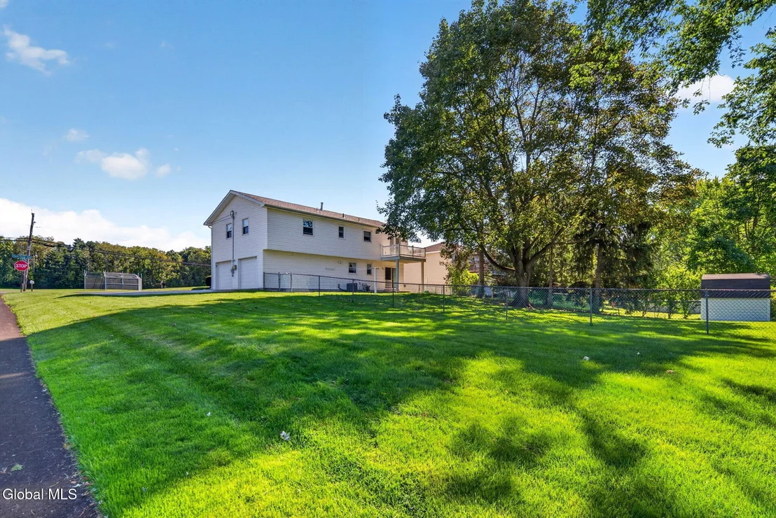 Photo of 96 Forts Ferry Road