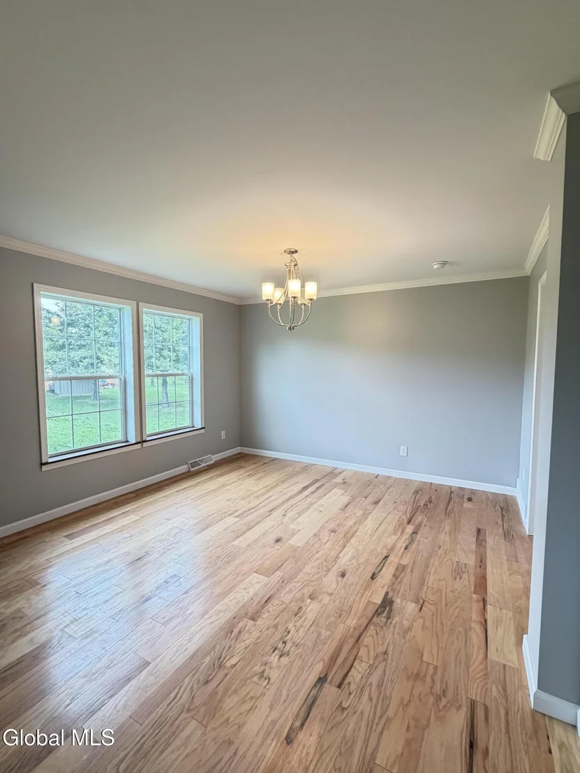 Photo of 56 Outlet Drive