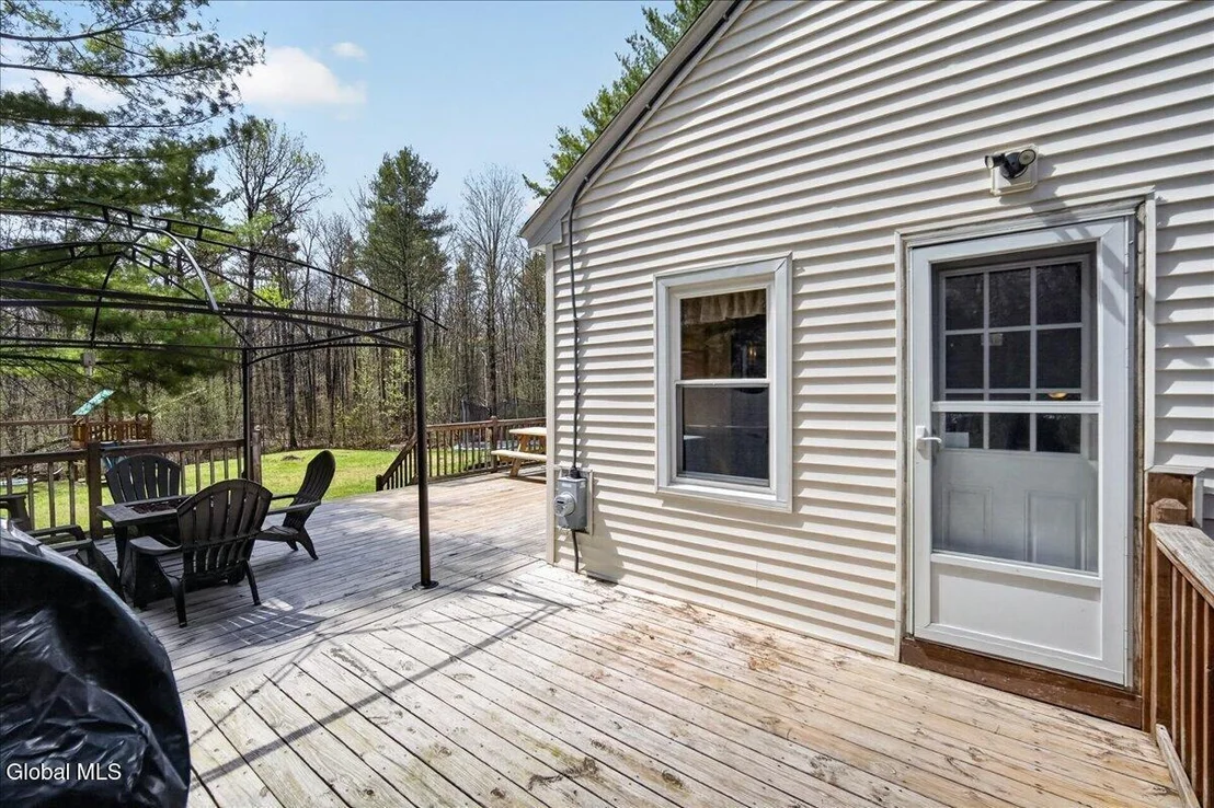 Photo of 715 Church Road