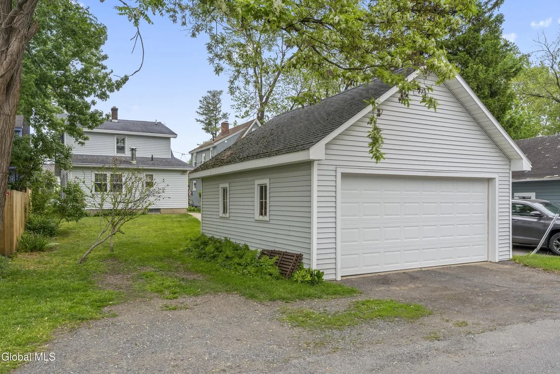 Photo of 147 Bruce Street