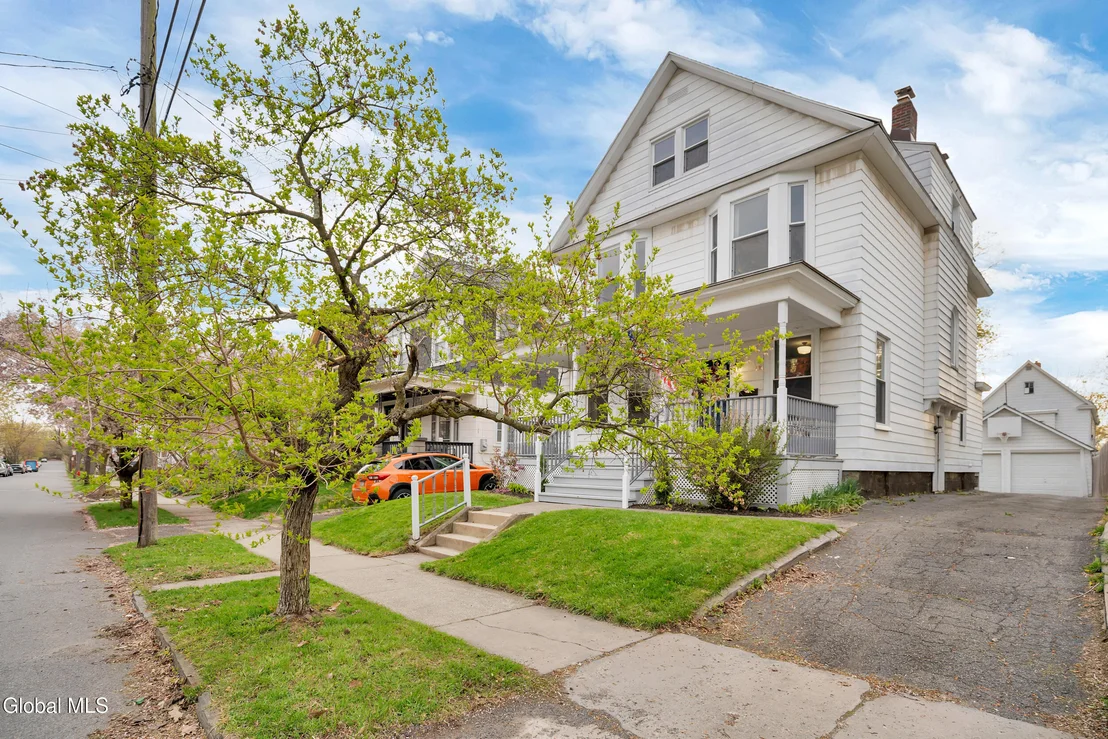 Photo of 126 Elmer Avenue
