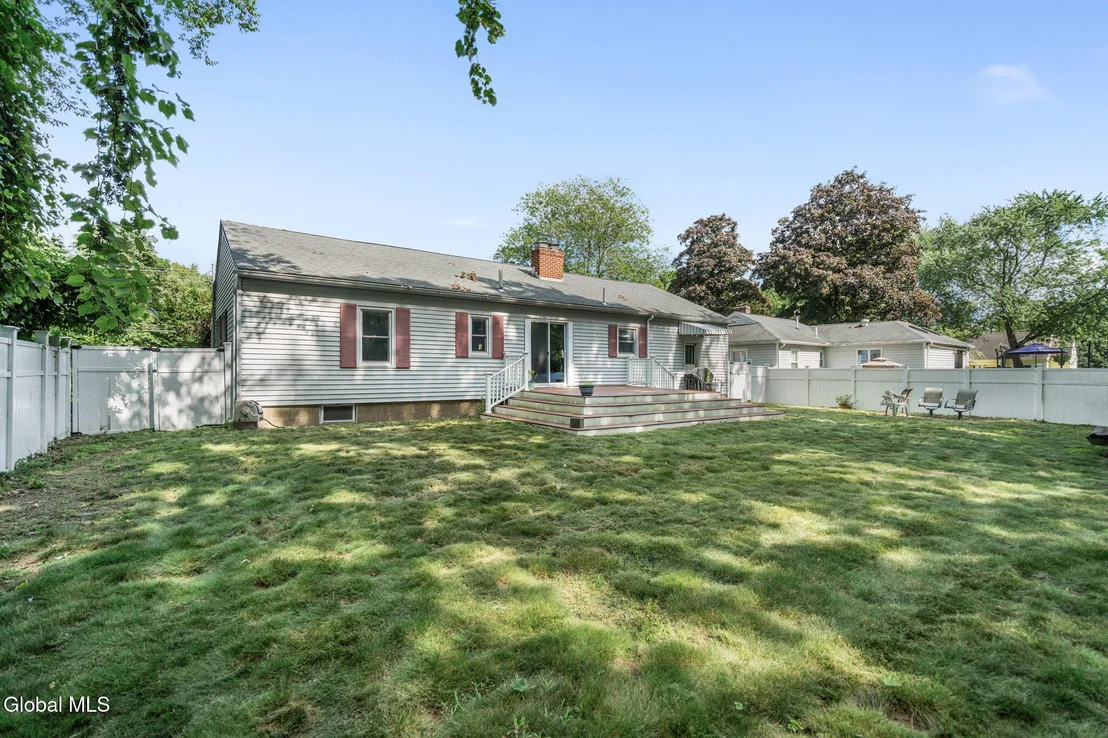 Photo of 3826 Carman Road