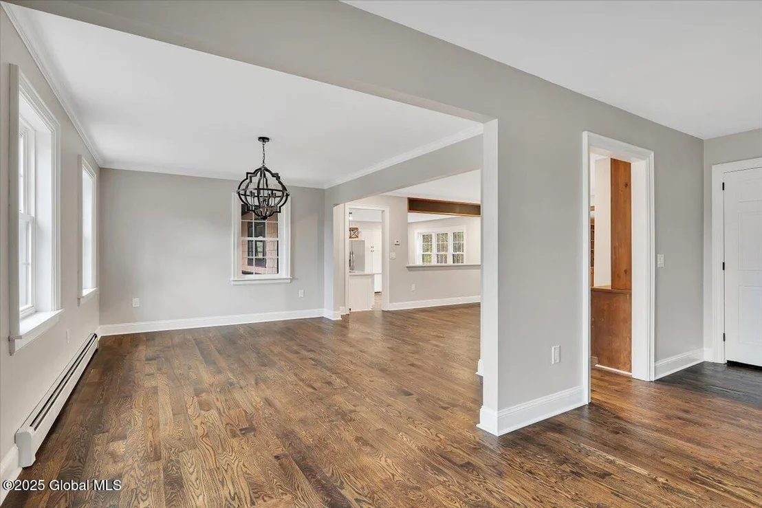 Photo of 4 Pine Drive South