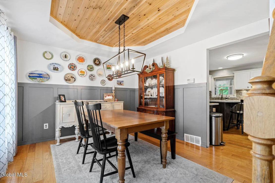 Photo of 125 Halfmoon Drive