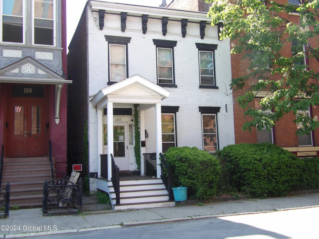 Photo of 128 Mohawk Street