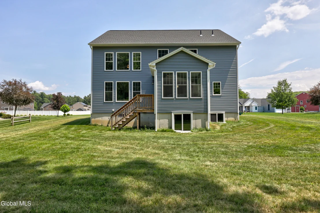 Photo of 30 Greenbrier Way