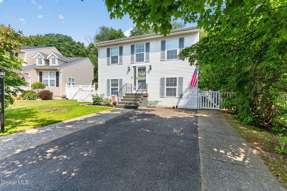 Photo of 37 Wicken Square