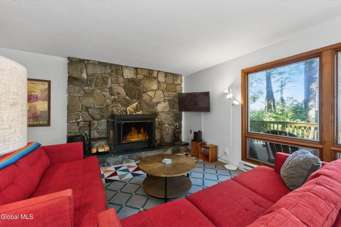 Photo of 55 Lakeview Drive