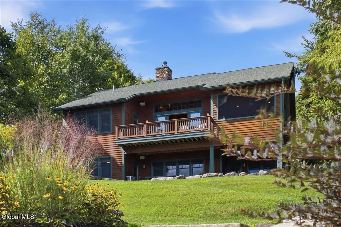 Photo of 64 Pointe Drive