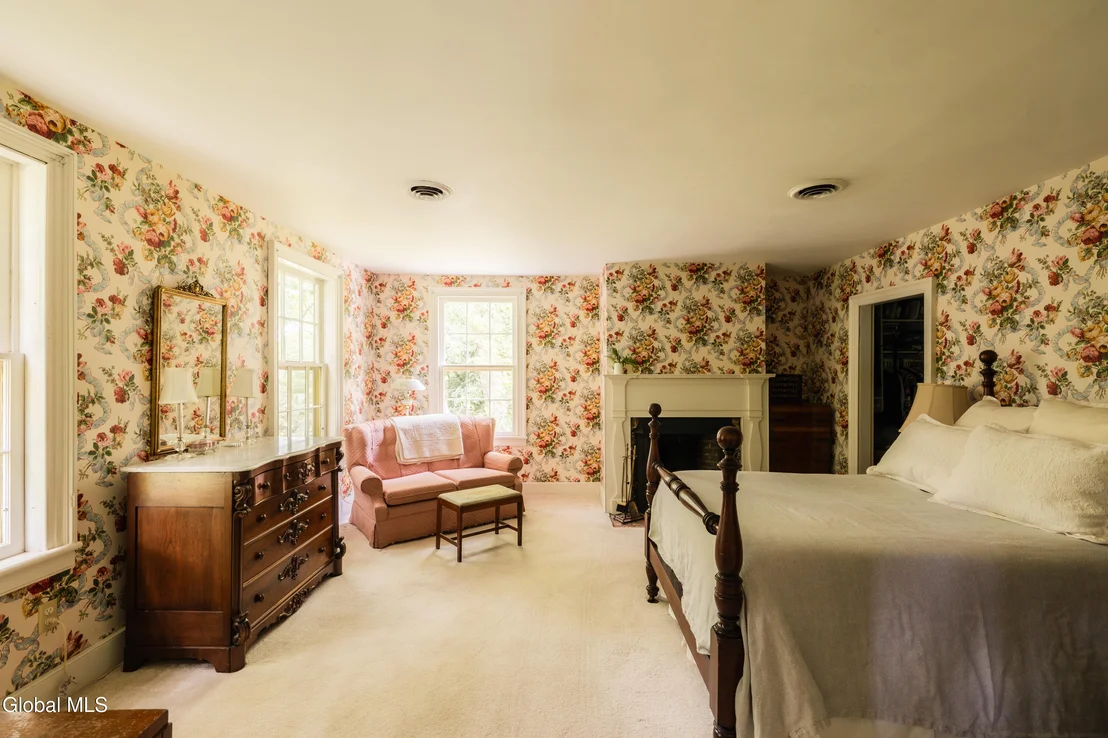 Photo of 14 & 18 Clove Road