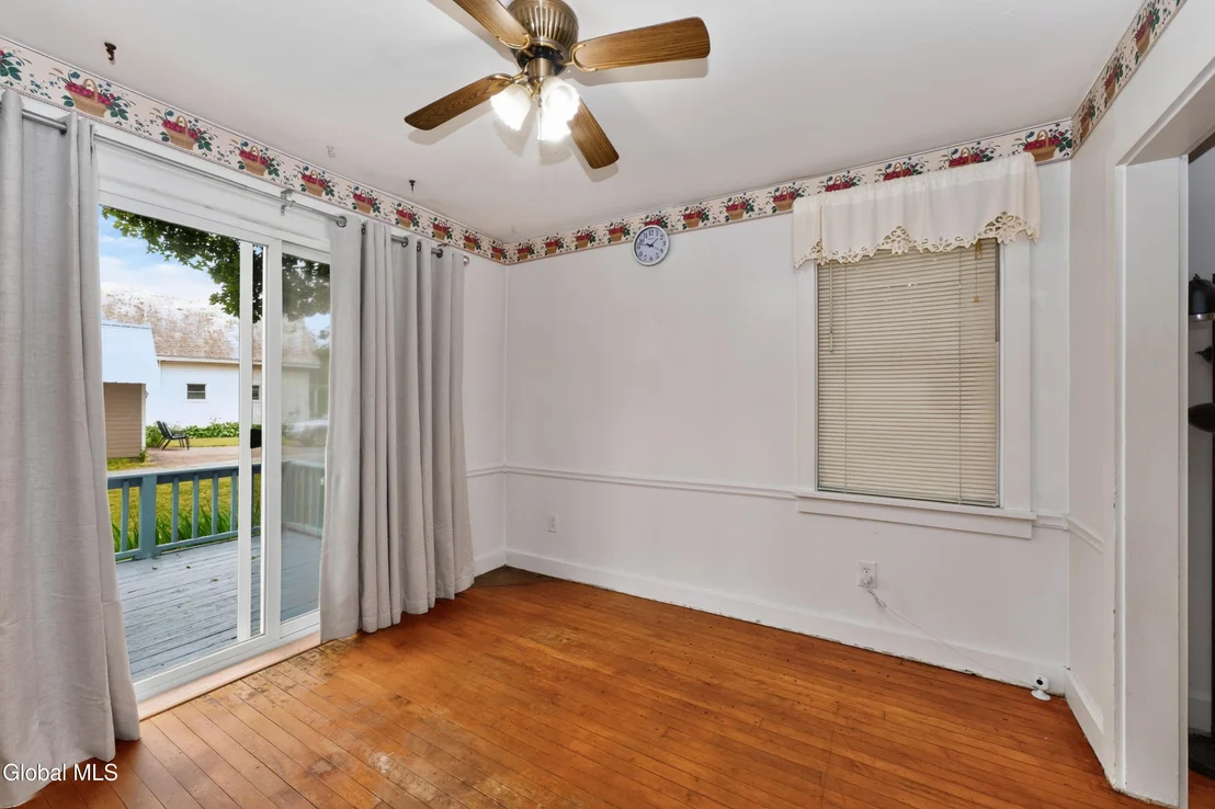 Photo of 32 Sheridan Street
