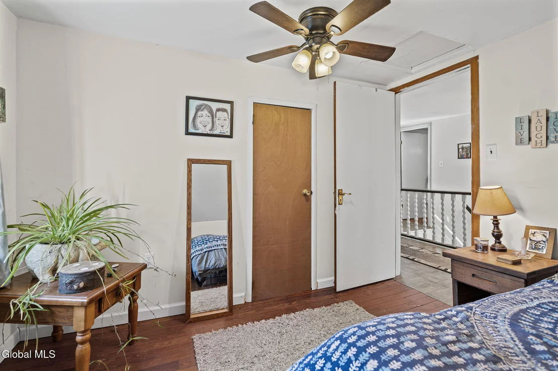 Photo of 19 Fulton Parkway