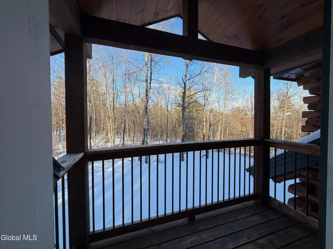 Photo of 75 Forest Way