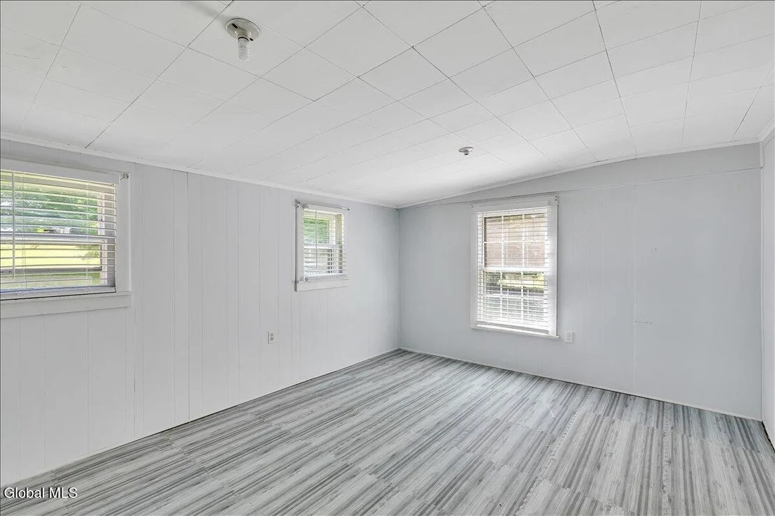Photo of 60 Maple Avenue